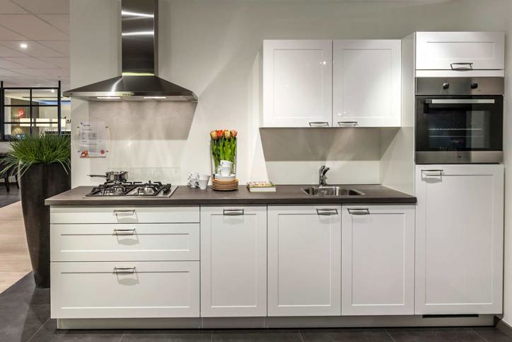 keuken. Strak, compact, bekijk de vele mogelijkheden! – DB Keukens Luxe Keuken Kopen : keuken. Strak, compact, bekijk de vele mogelijkheden! – DB Keukens