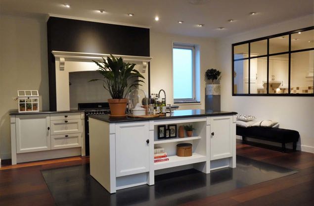 Witte keuken: gevoel van rust en ruimte. laat u inspireren! db ...