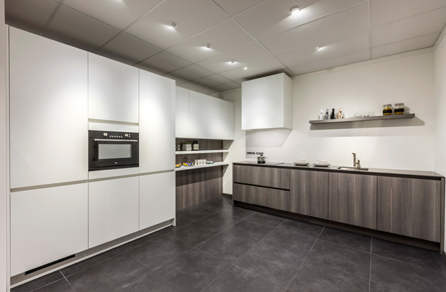 Moderne keuken grijs ~ consenza for .