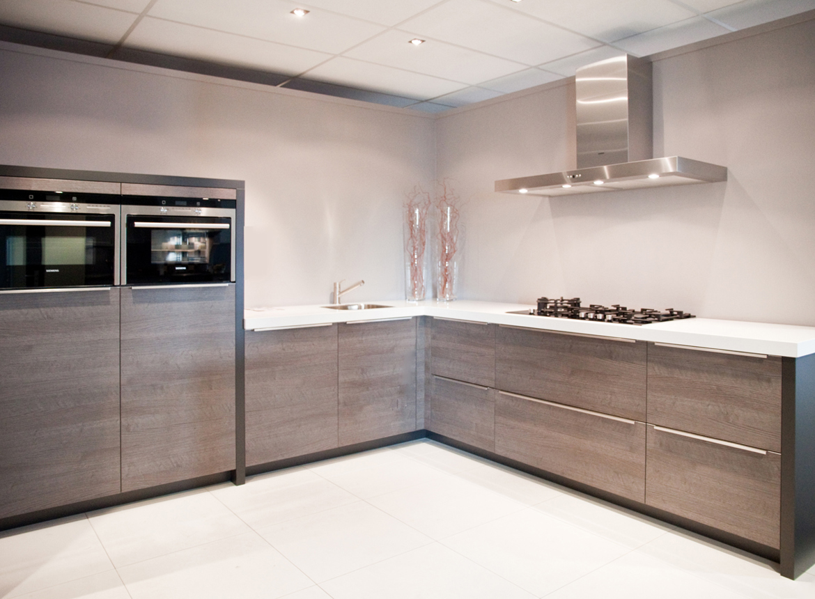 Verlichting Keuken Zonder Bovenkasten : Design keuken. Mooi strak, zonder bovenkastjes. – DB Keukens Verlichting Keuken Zonder Bovenkasten : Design keuken. Mooi strak, zonder bovenkastjes. – DB Keukens