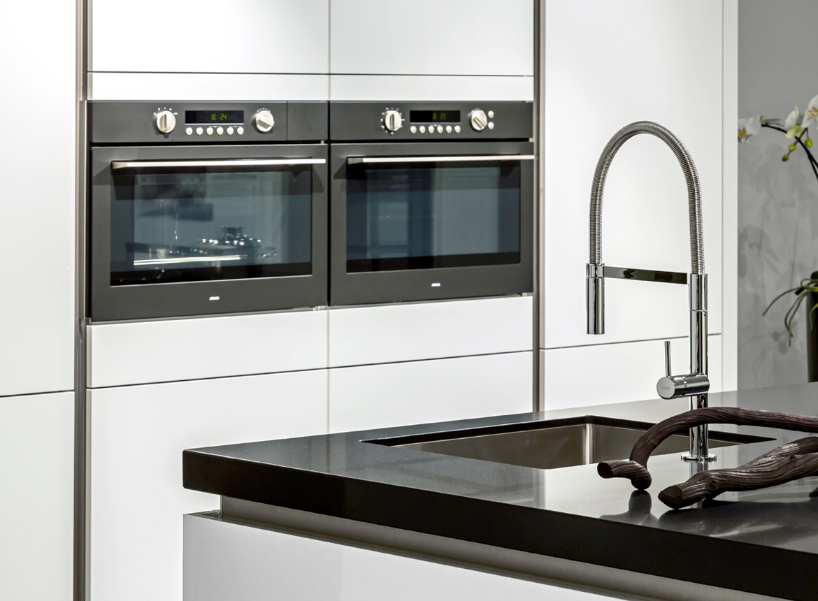 Moderne keuken met luxe apparaten db keukens