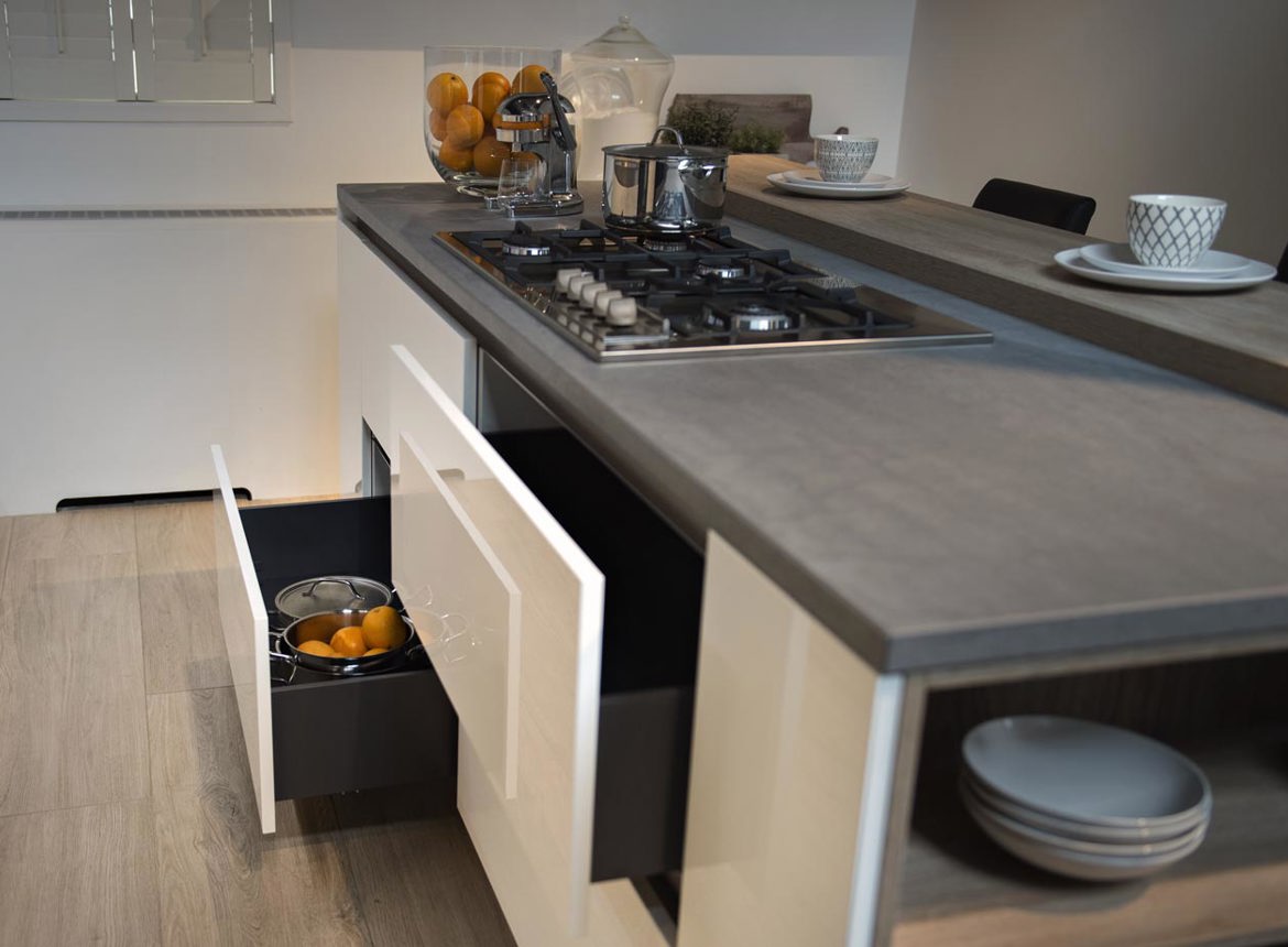 Moderne keuken met kookeiland db keukens