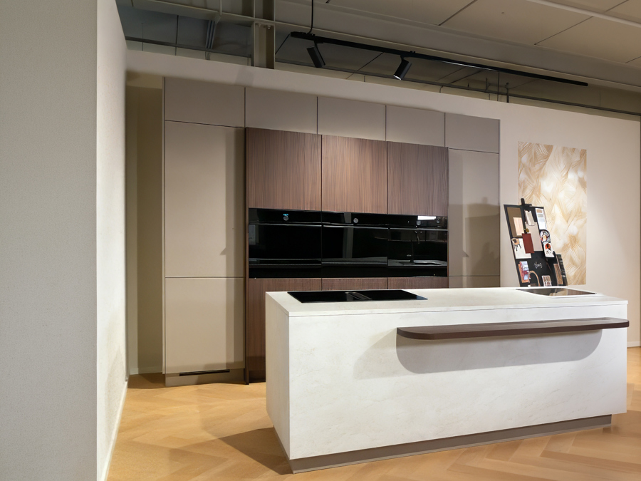 Avanti K10 2550615 385 LR E3