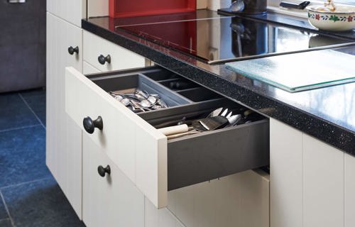 Witte Keuken, besteklade