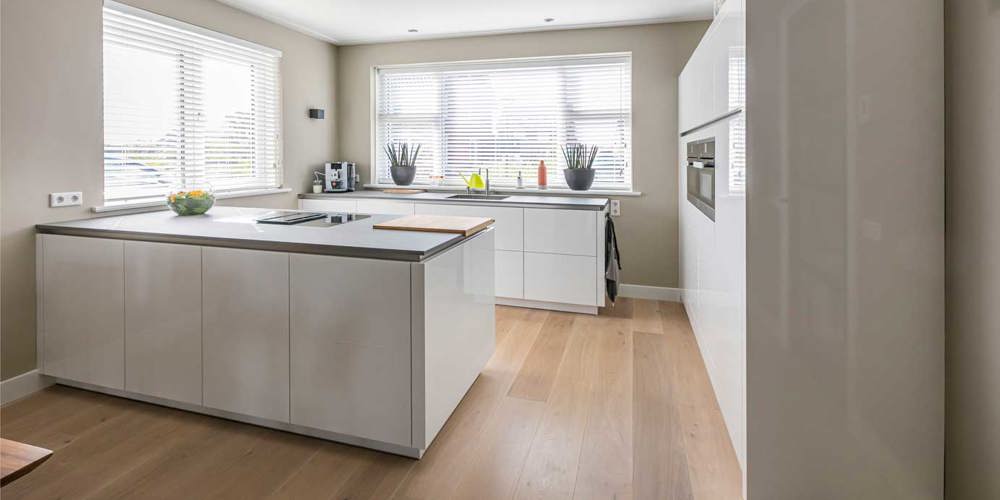 Moderne-eilandkeuken-Deventer.jpg