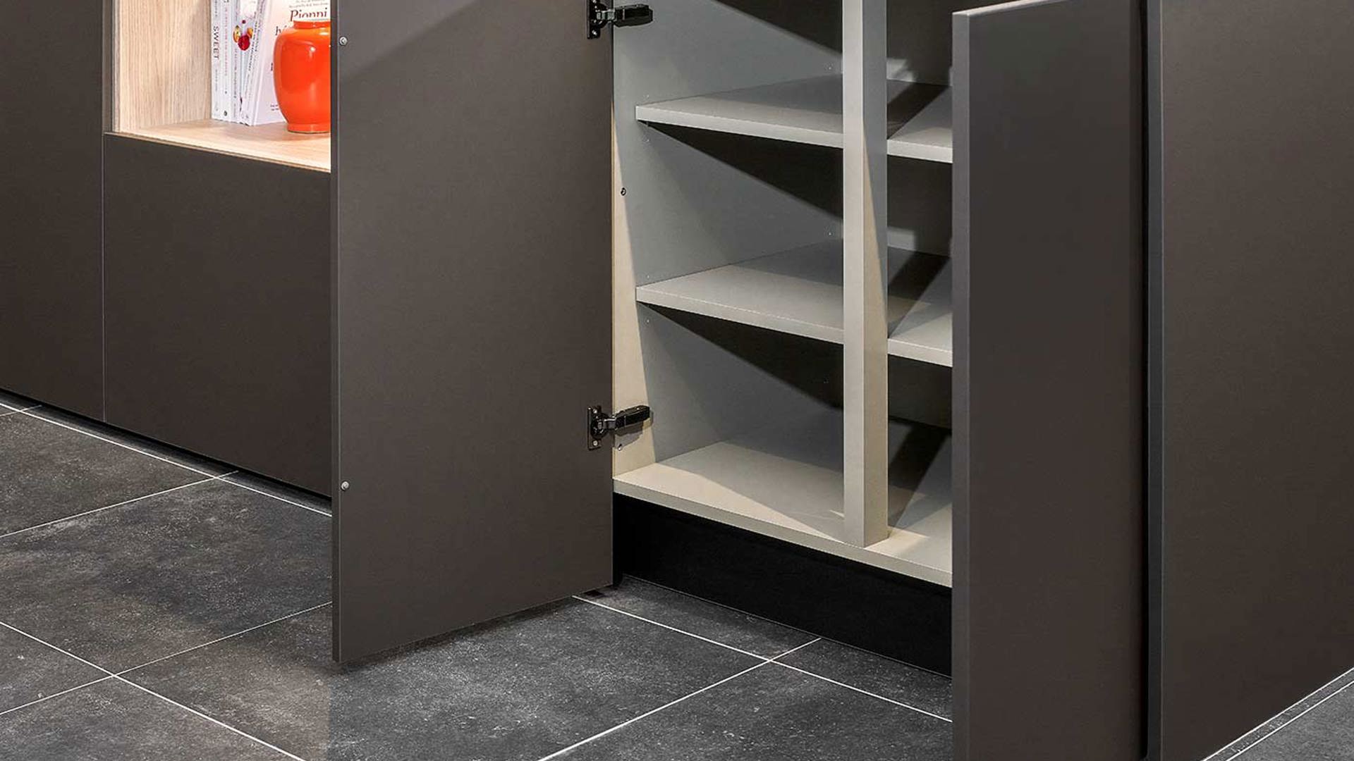 Chique keuken met eiland, kast greeploos