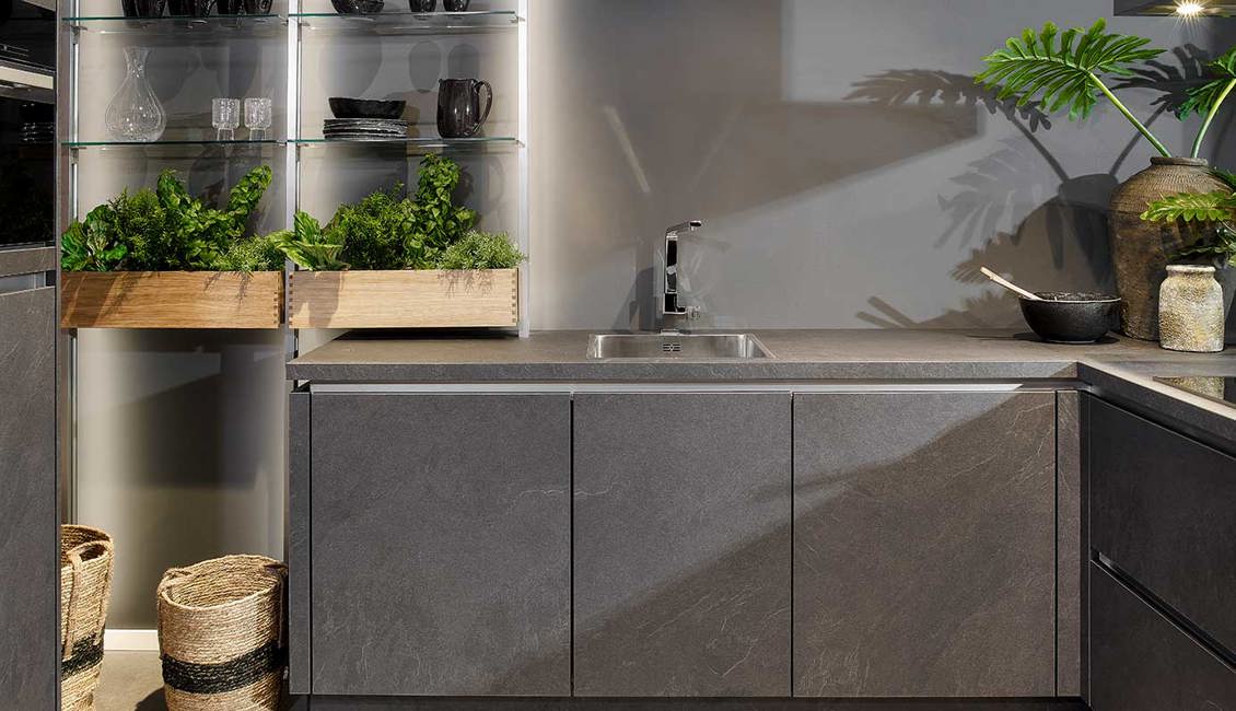 Compacte luxe keuken, greeploos