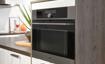 Witte tijdloze keuken, multifunctionele oven