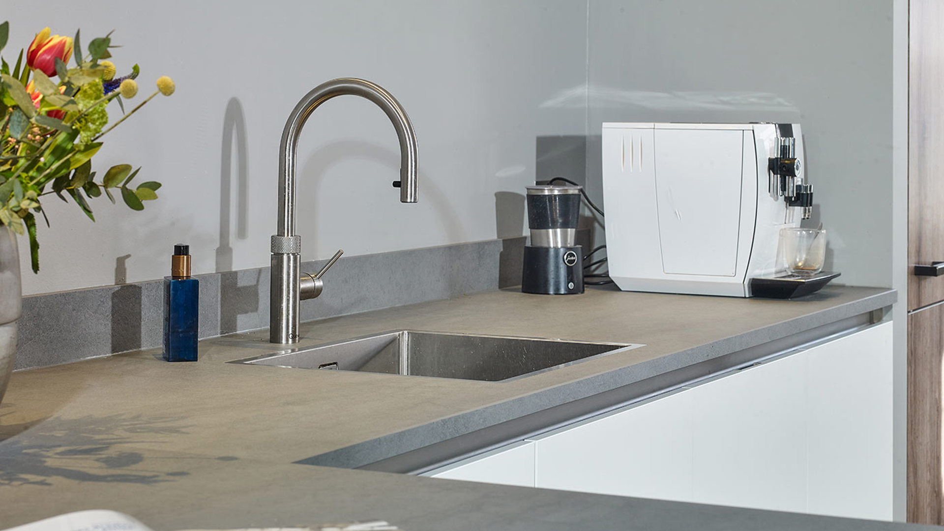 Industriële keuken Katwijk, Quooker en spoelbak