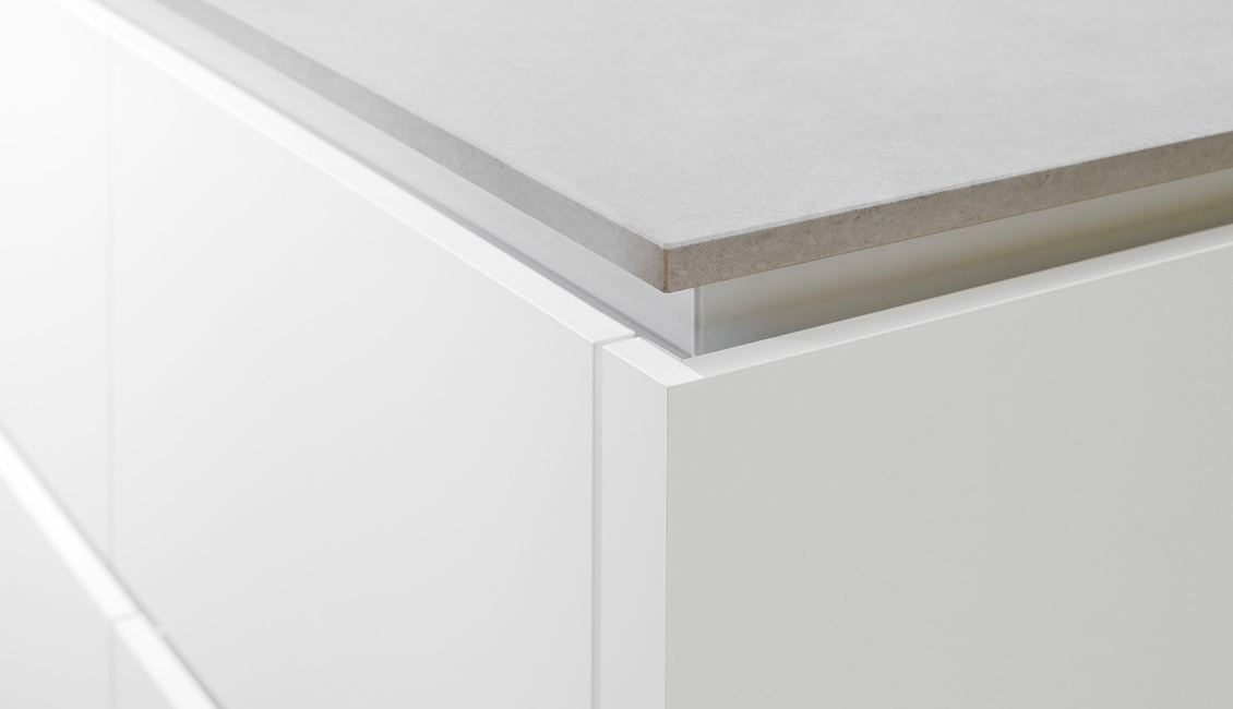 Moderne greeploze keuken, werkblad composiet