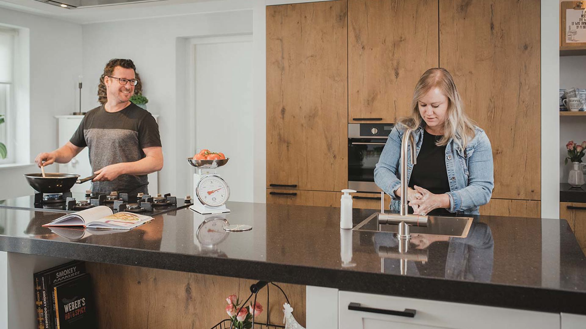 Landelijke keuken met eiland Hengelo
