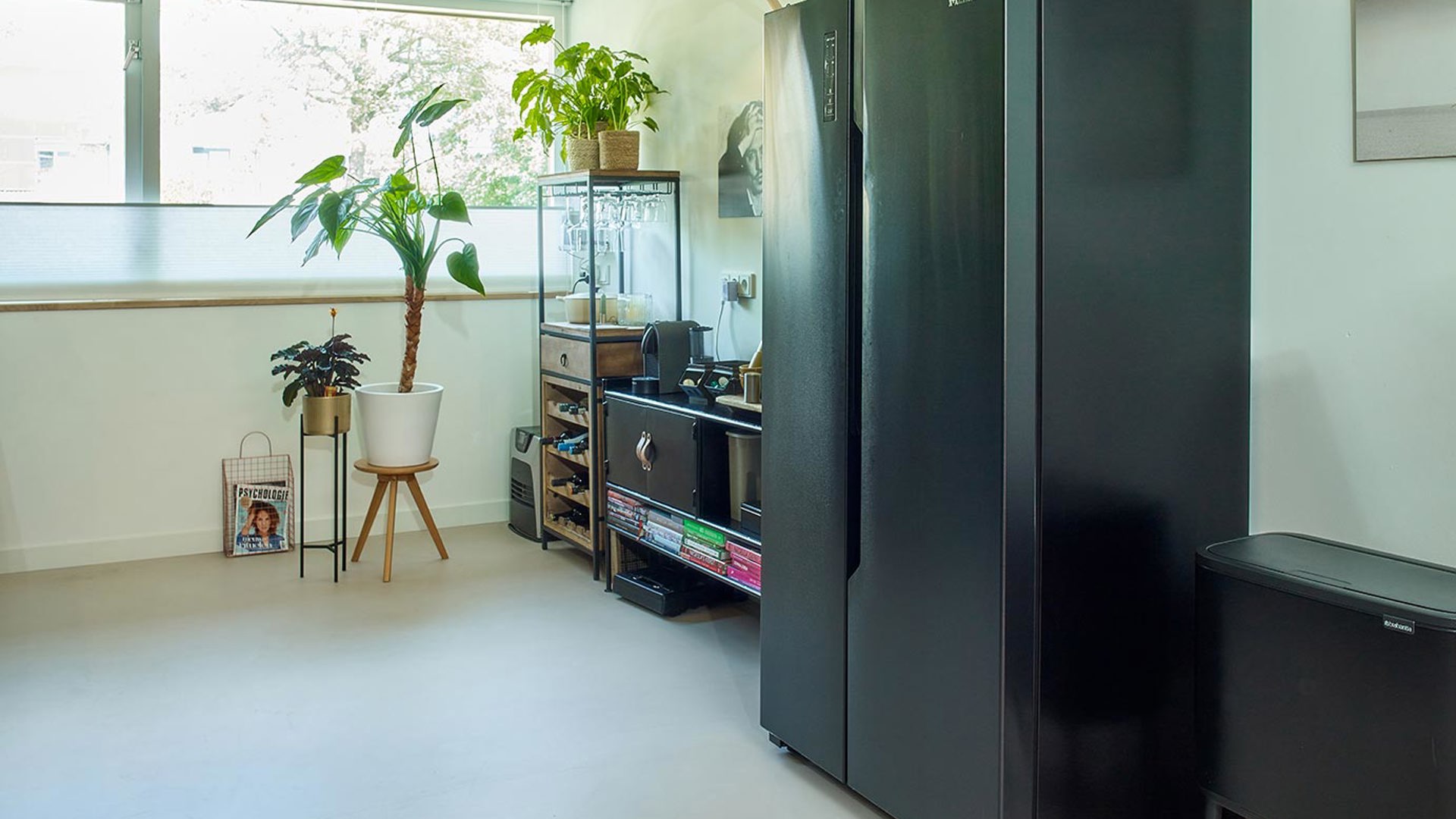 Moderne keuken Mijdrecht, Amerikaanse koelkast zwart