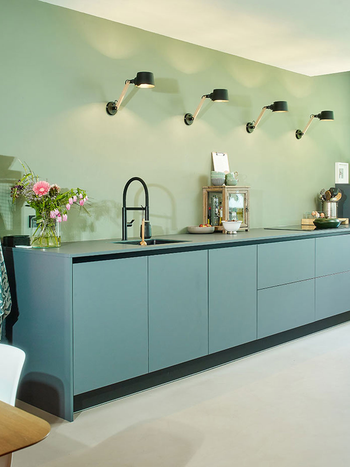 Ultra matte fenix keuken in donkergroen ‘verde comodoro’ Petra Tabak uit Mijdrecht