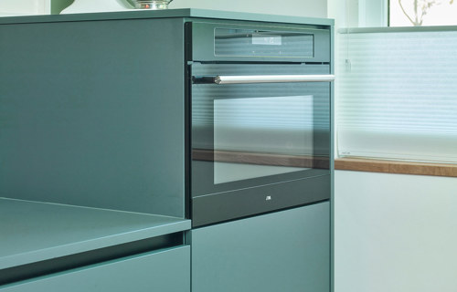 Moderne groene keuken Mijdrecht, oven