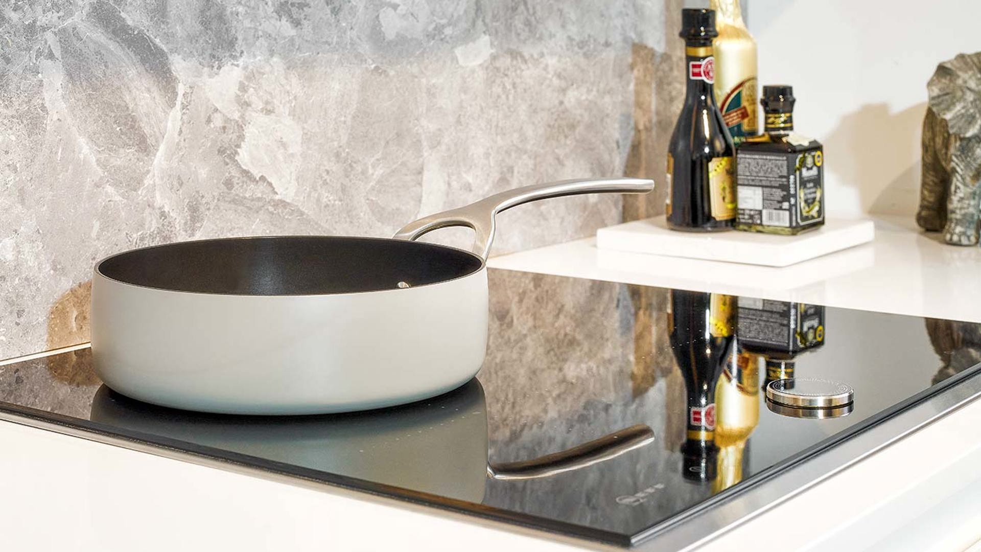 SieMatic design keuken met NEFF inductiekookplaat
