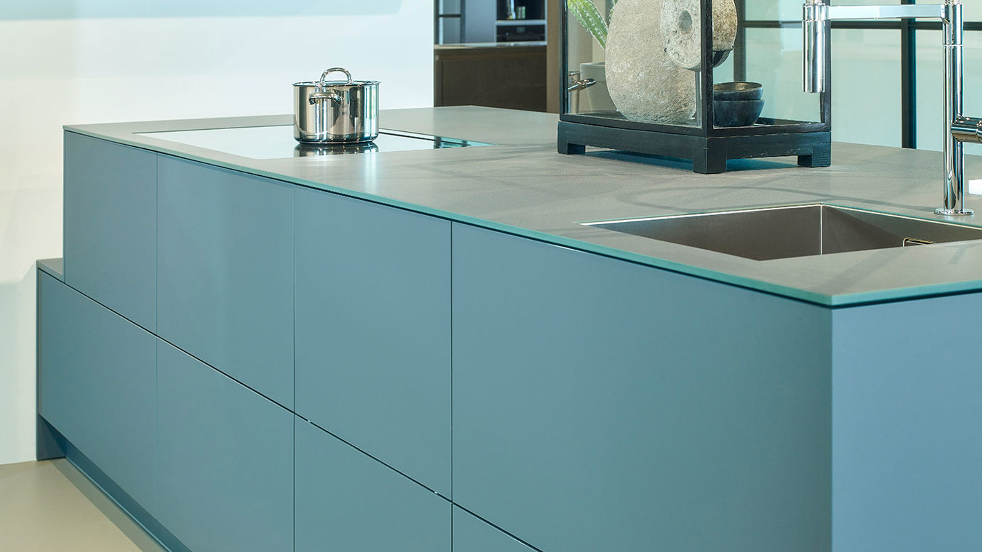Moderne groene keuken, greeploos