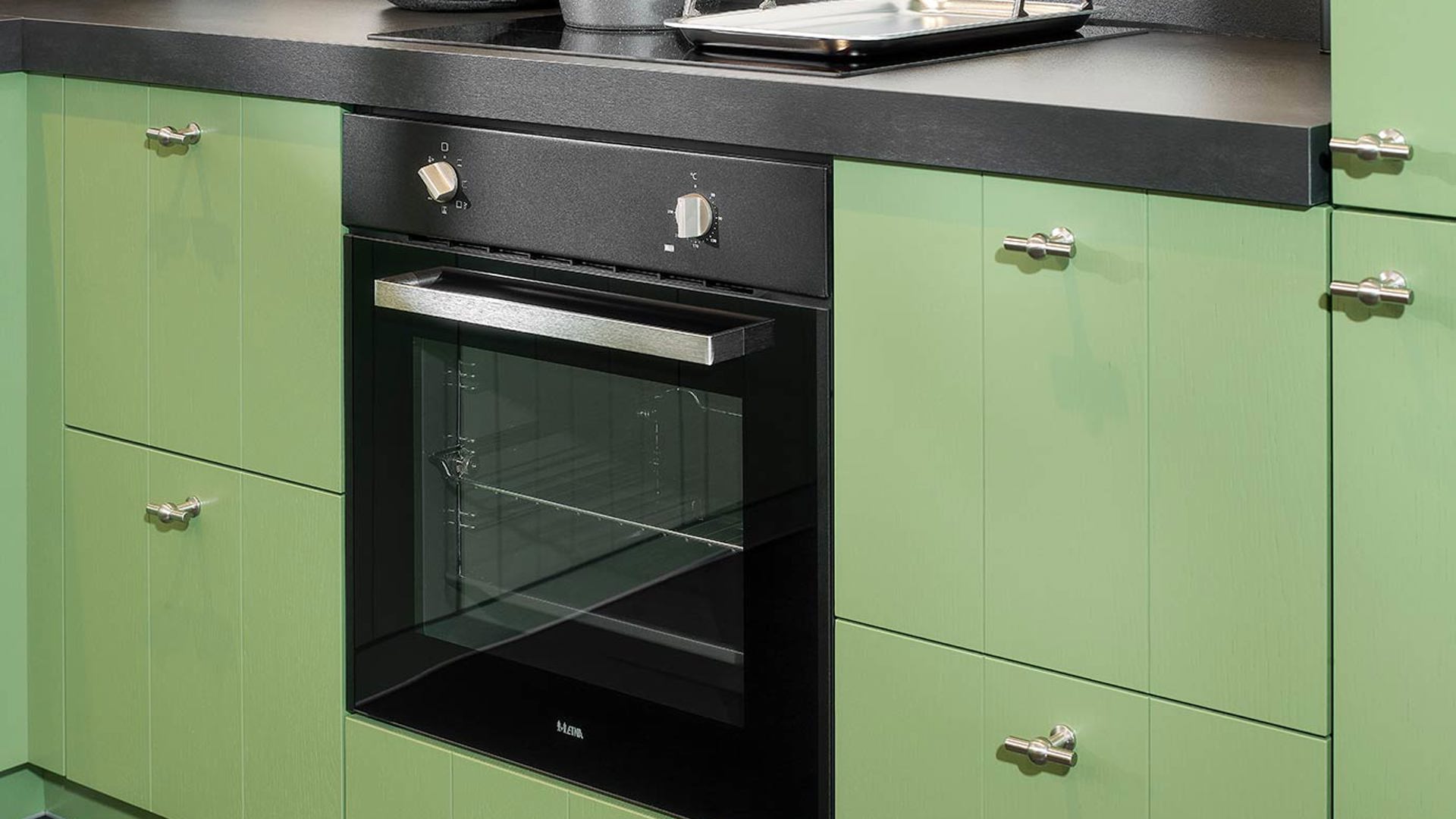 Groene hoekkeuken, oven 