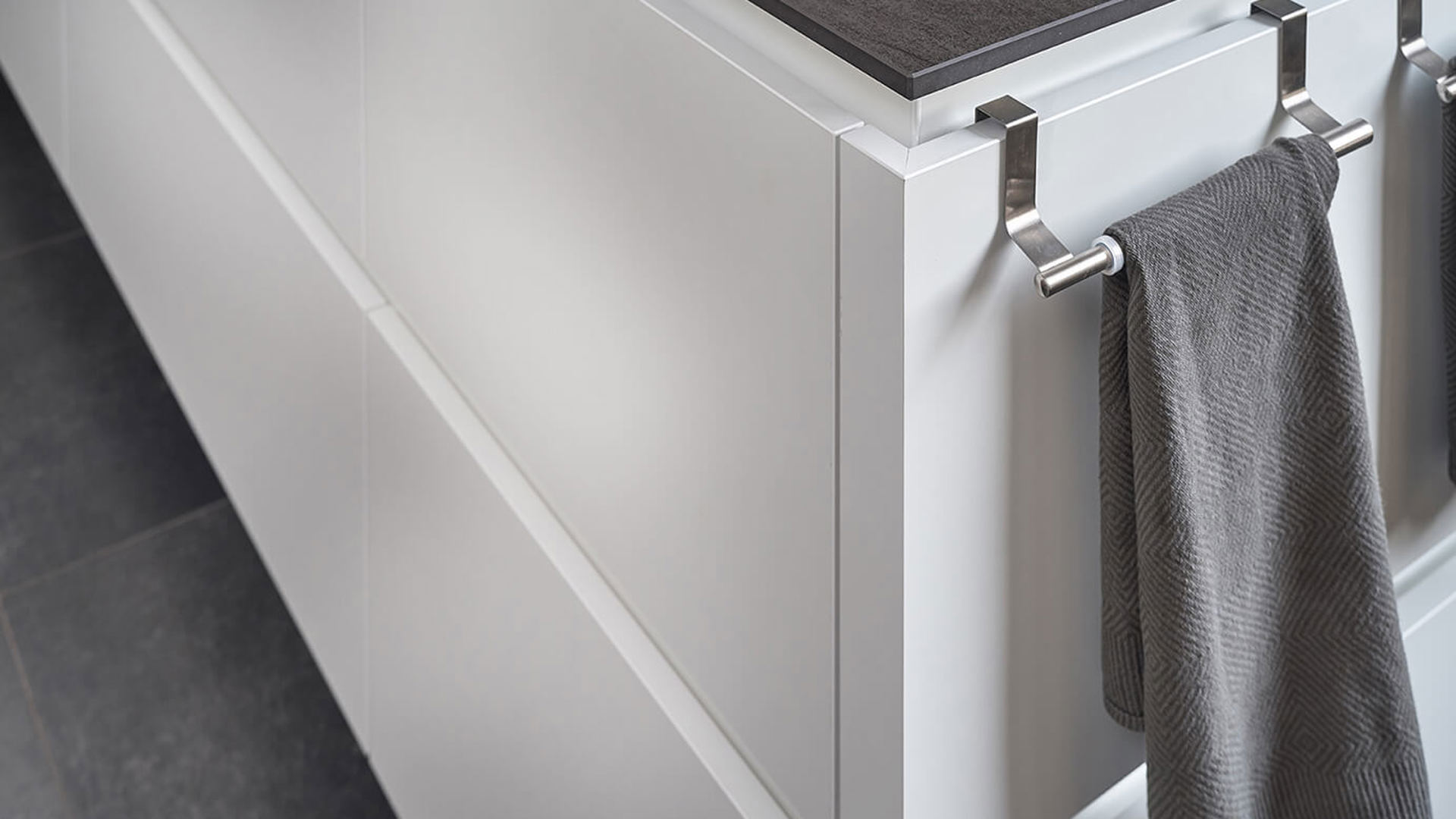 Hoekkeuken greeploos in Heinkenszand