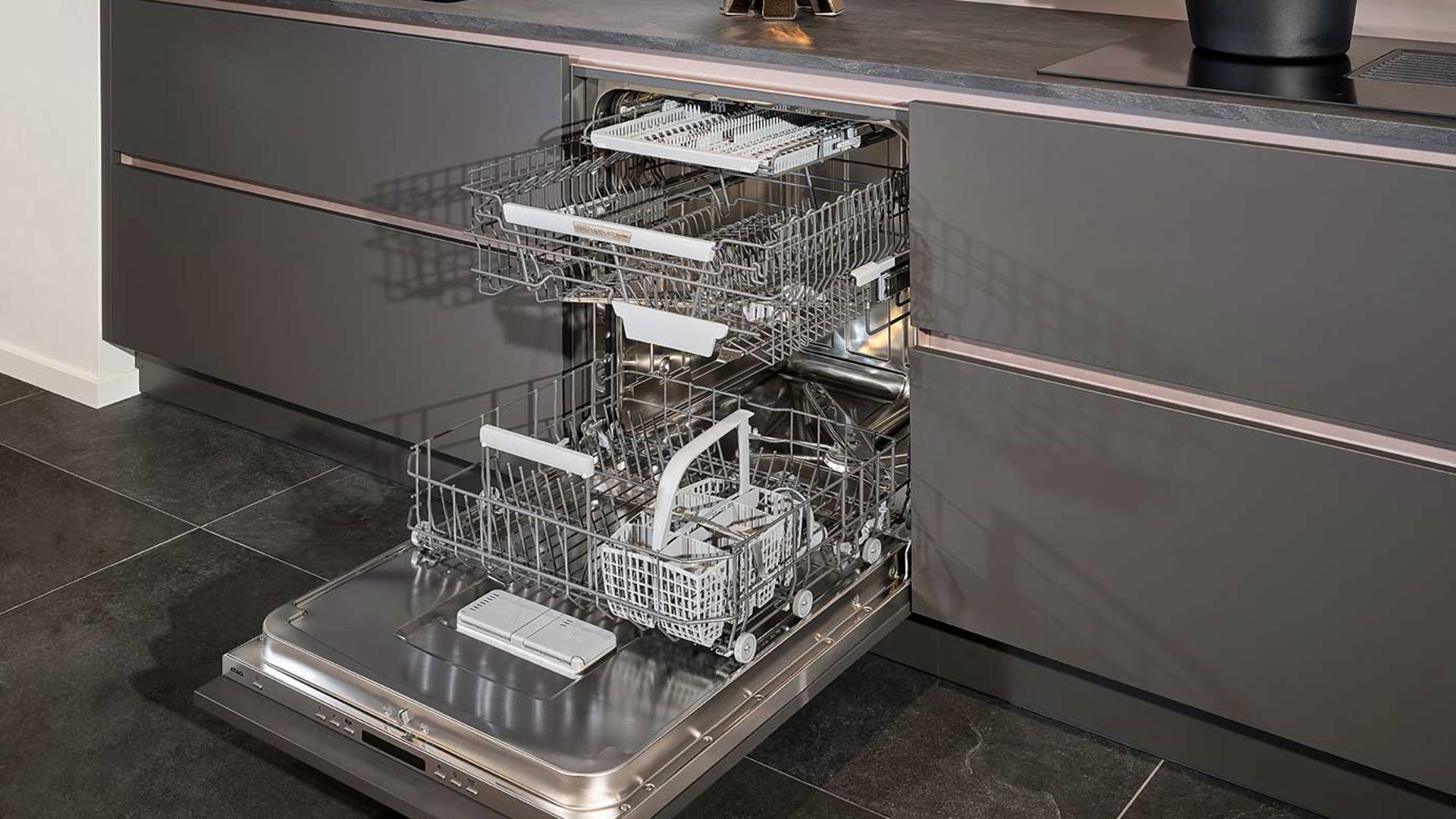 Keuken met vaatwasmachine