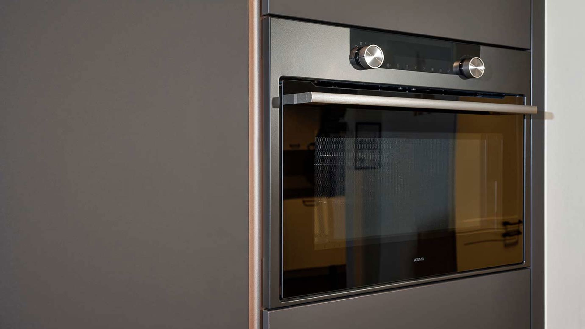 Keuken met inbouwapparatuur