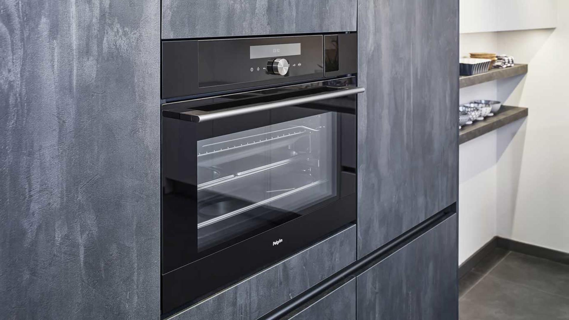 Oven