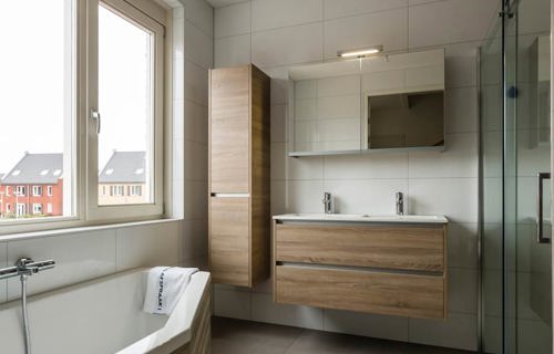 Badkamer Diemen met mooi meubelkast