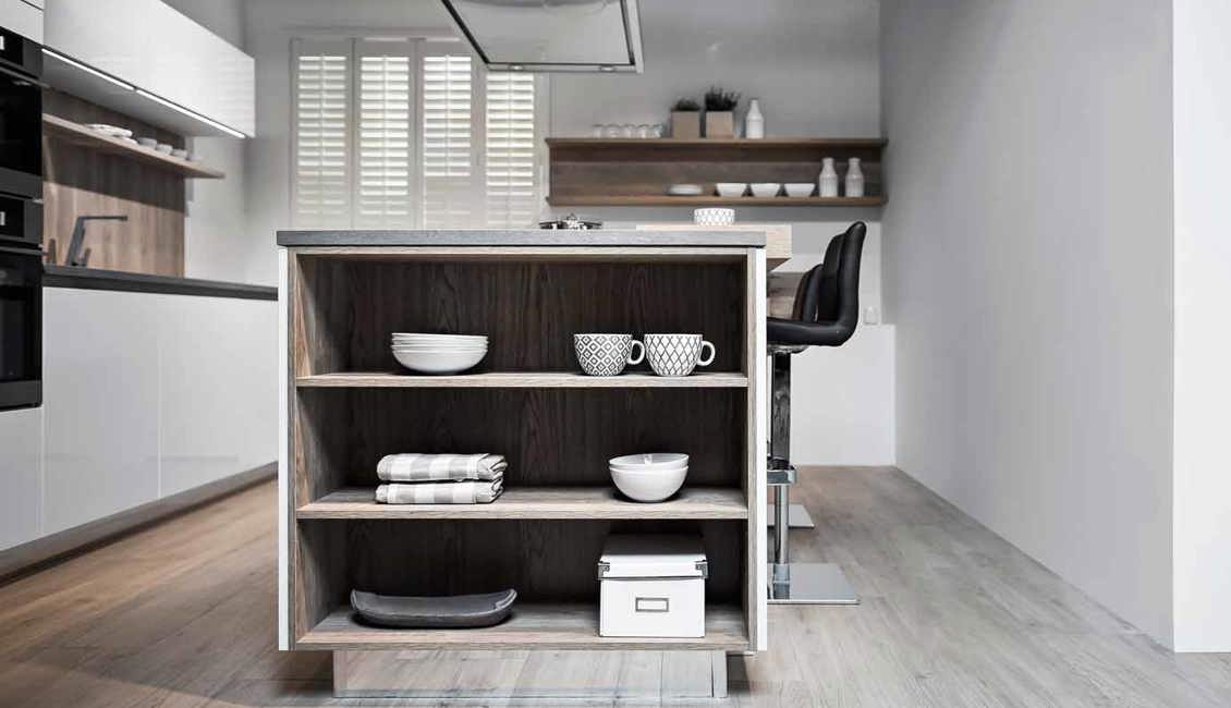 Moderne keuken met kookeiland: detail eiland