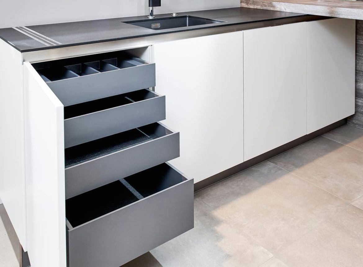 keuken ladekast moderne greeploze keuken in u opstelling db keukens keuken ladekast moderne greeploze keuken in u opstelling db keukens