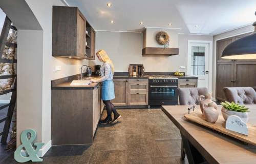 Landelijke houten keuken Krabbendijke