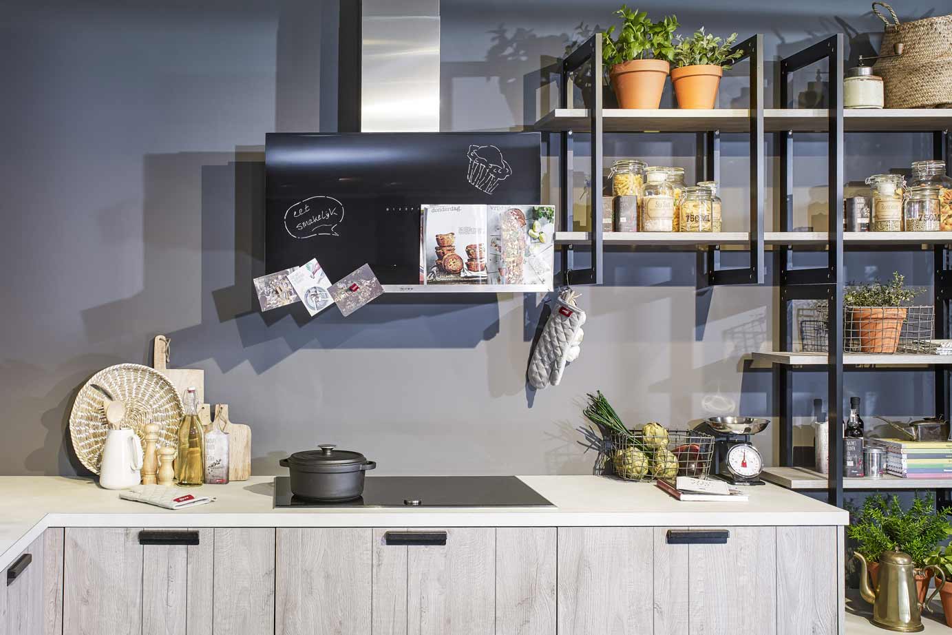 Industriële houten keuken inclusief neff apparatuur db keukens