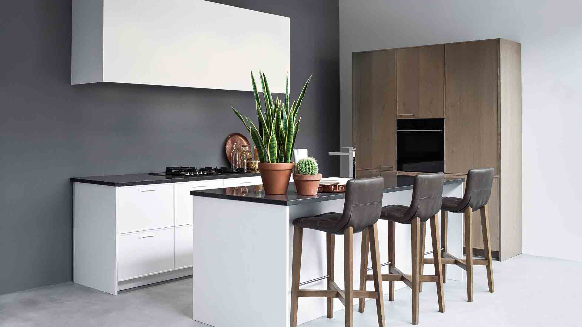 Moderne keuken met eiland H20