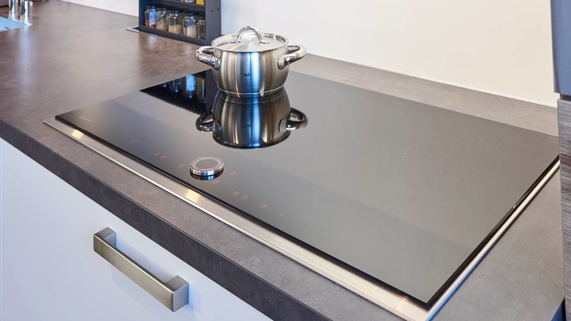 Tijdloze keuken Krimpen aan den Ijssel, NEFF inductiekookplaat
