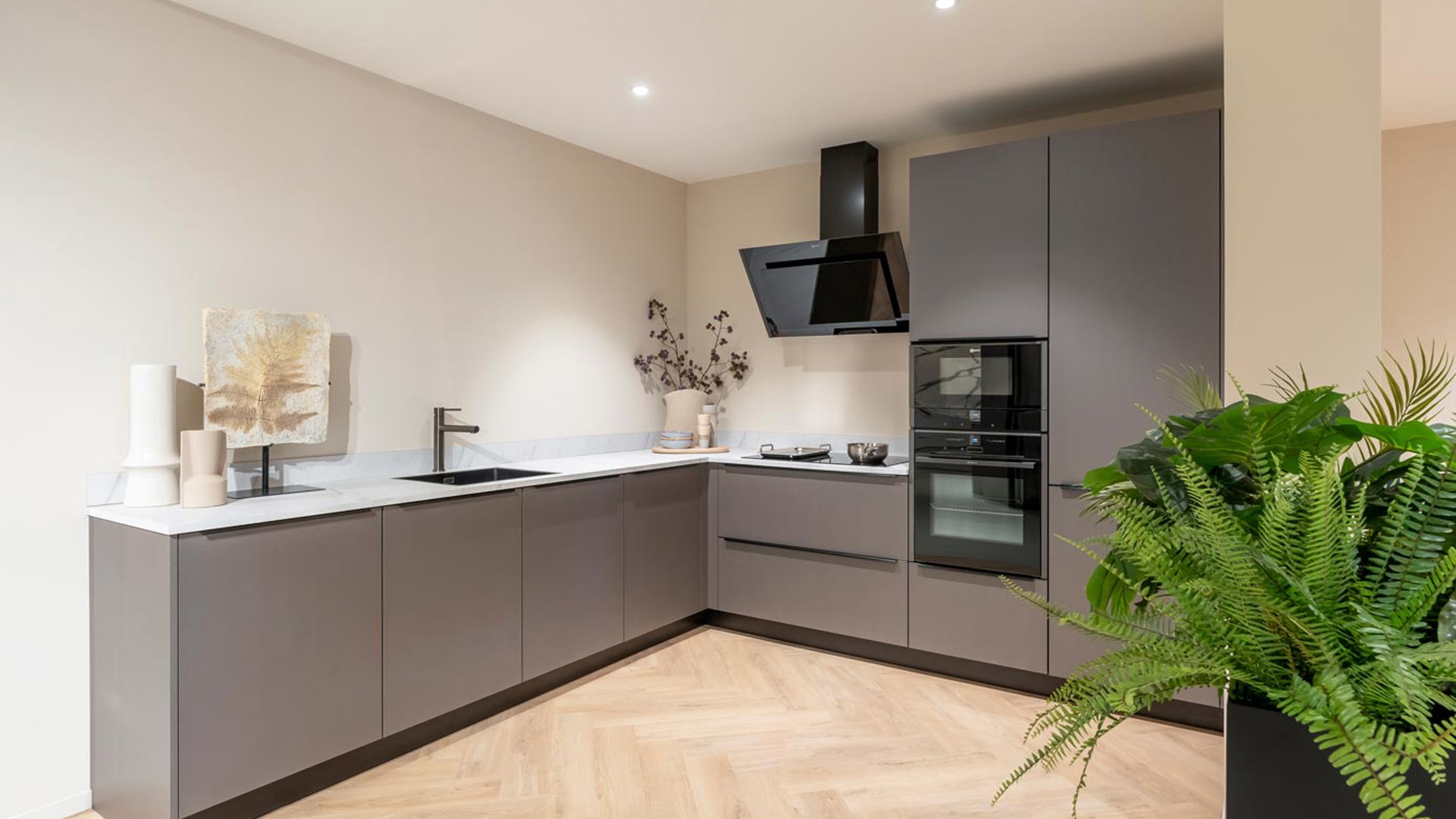 Moderne hoekkeuken: Stijlvol en functioneel genieten K24