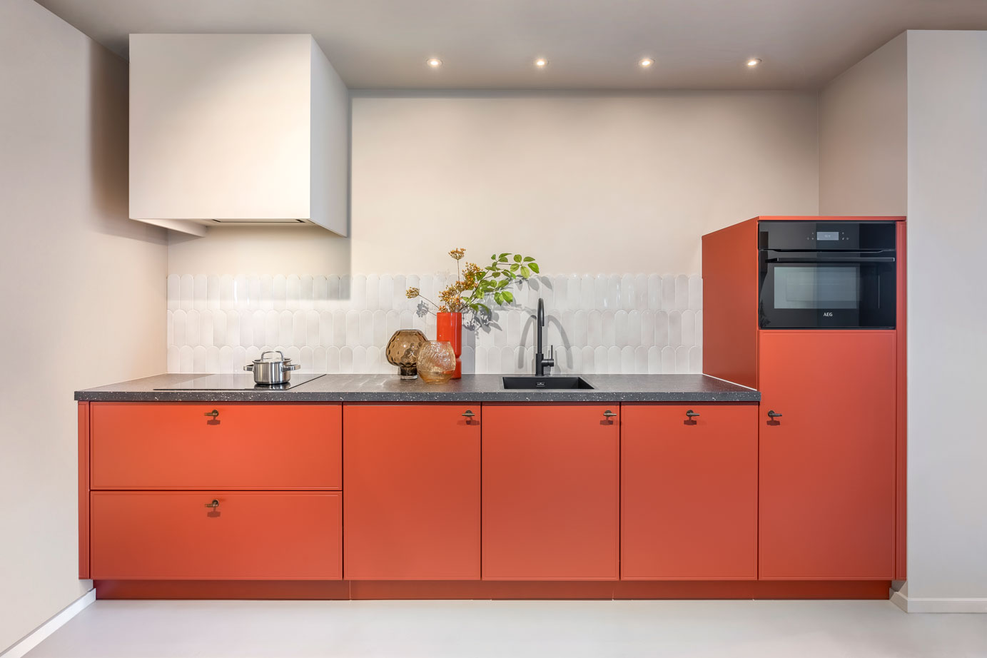 Moderne Rode Keuken R21 (1)