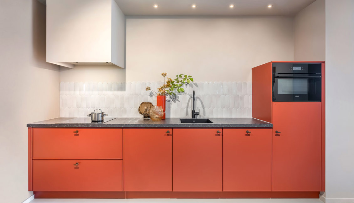 Moderne rode keuken R21 - Stijlvol, functioneel & goedkoop